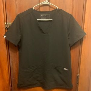 FIGS Casma three pocket scrub top